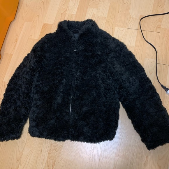 Aritzia - teddy jacket - Picture 1 of 6